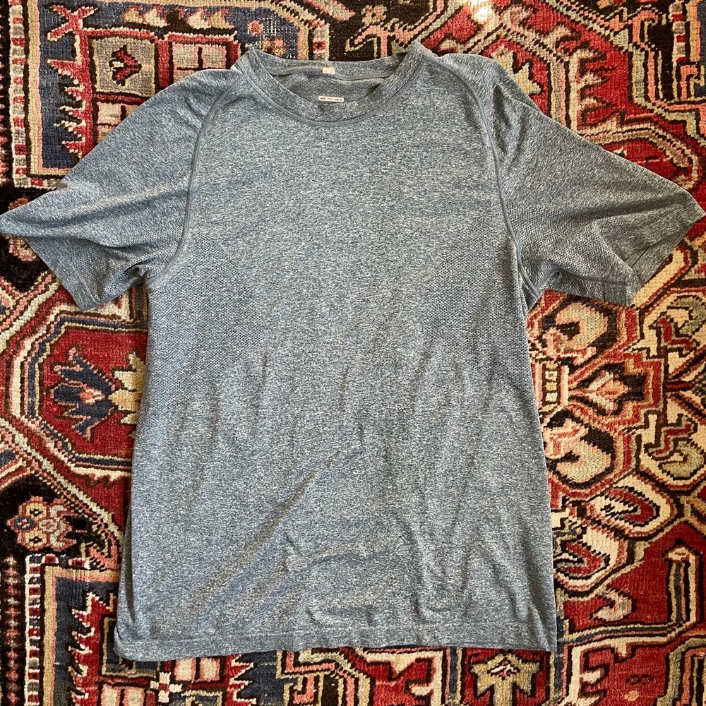 Lululemon Men’s Metal Vent Short Sleeve